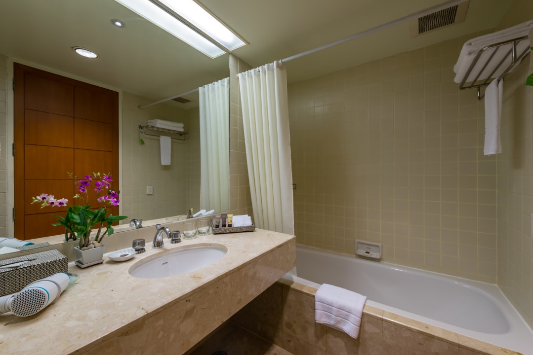 Zimmer Chatrium Sathon Bangkok