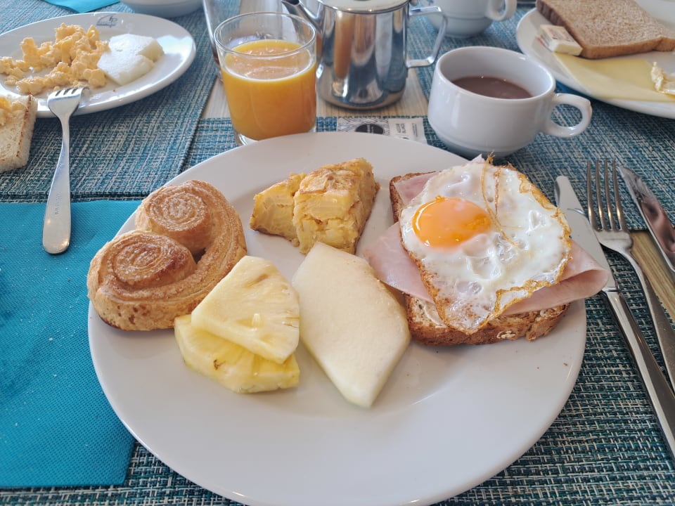 Gastro Aparthotel Fontanellas Playa