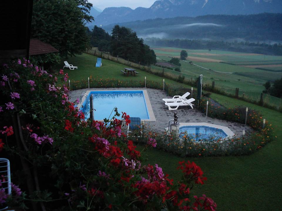 Schwimmbad Ferienwohnungen Kaiser