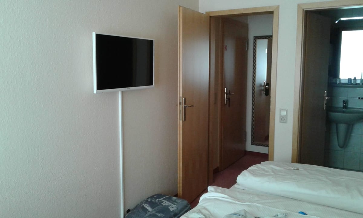 Fernseher Hotel Glockengasse