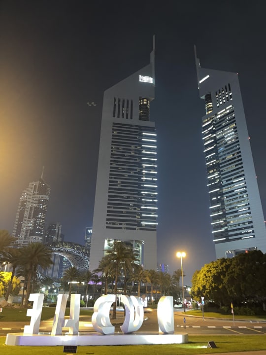 Außenansicht Hotel Jumeirah Emirates Towers