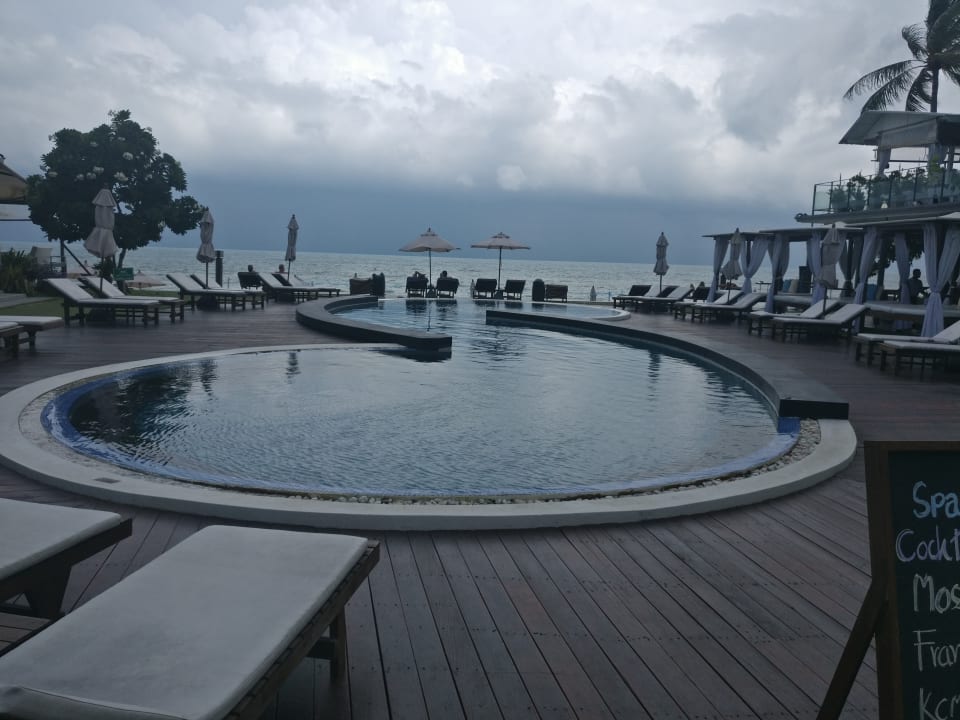 Pool KC Beach Club & Pool Villas