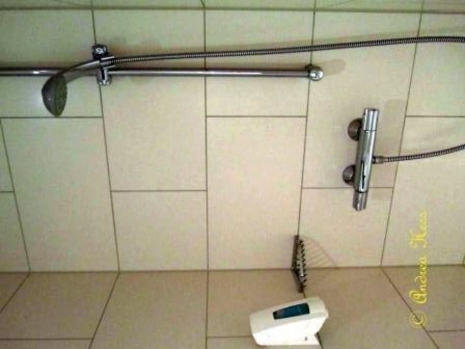 Dusche Friendly Cityhotel Oktopus