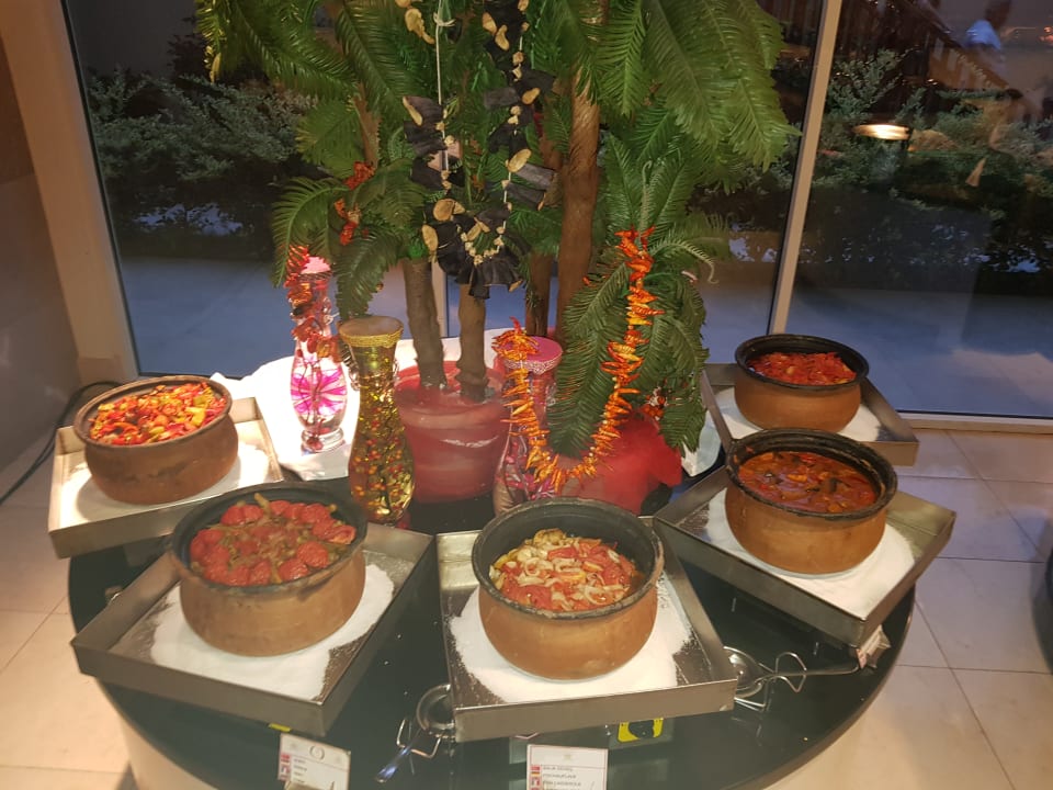 Gastro Well Palace Side