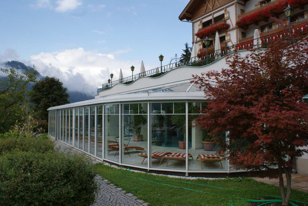 Außenansicht Hallenbad Hotel Oberforsthof