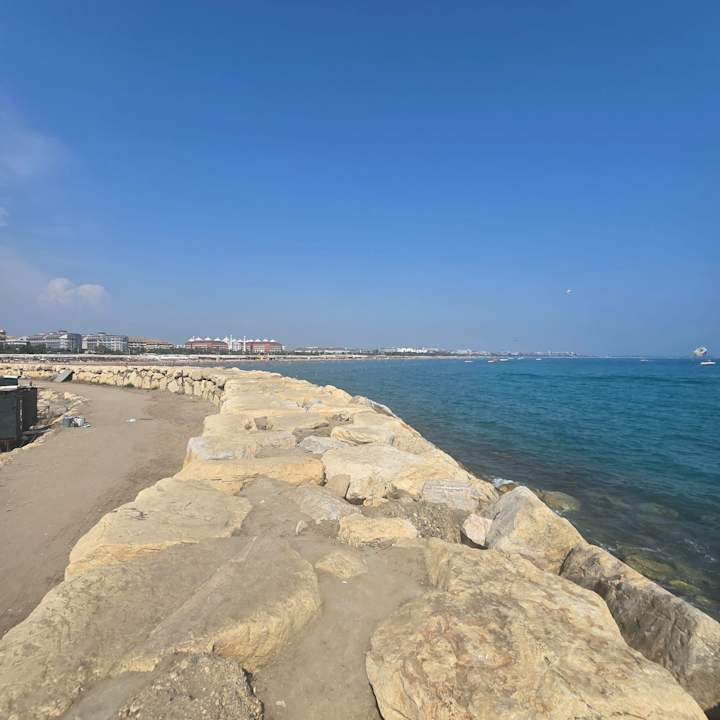 Strand Side Aquamarin Resort & Spa