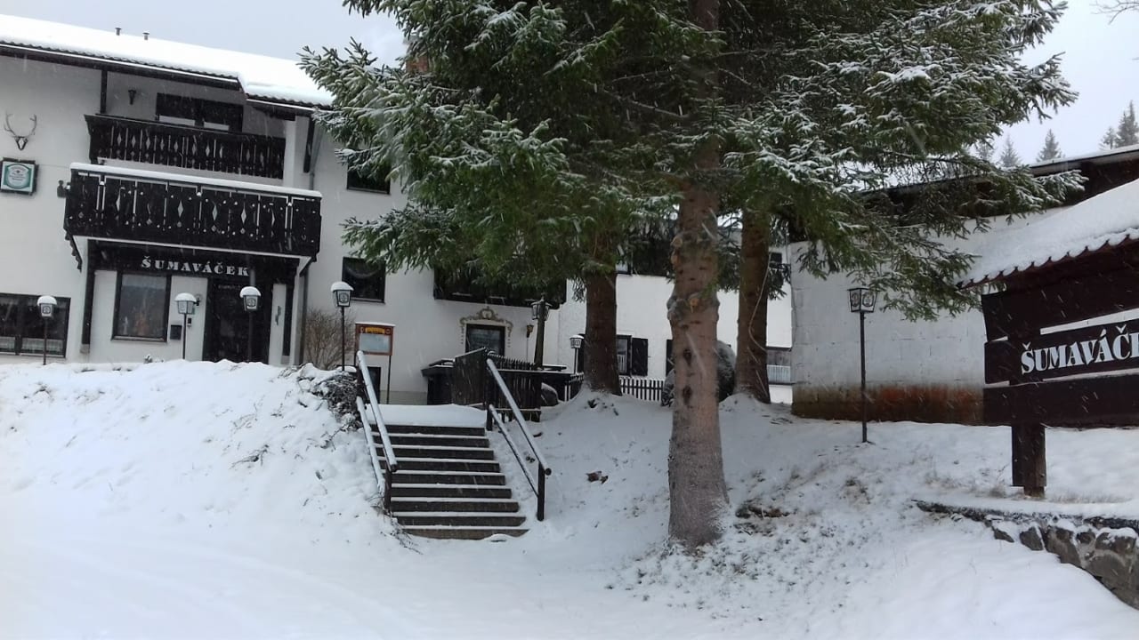 Außenansicht Penzion Šumaváček