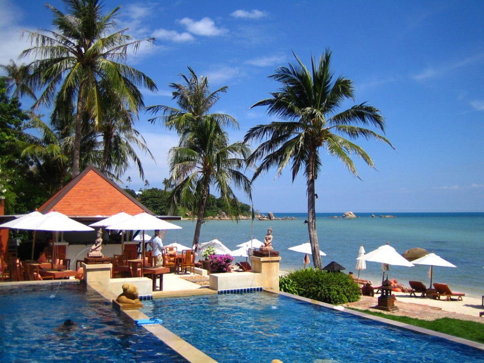 Blick vom Pool aufs Meer Renaissance Koh Samui Resort & Spa