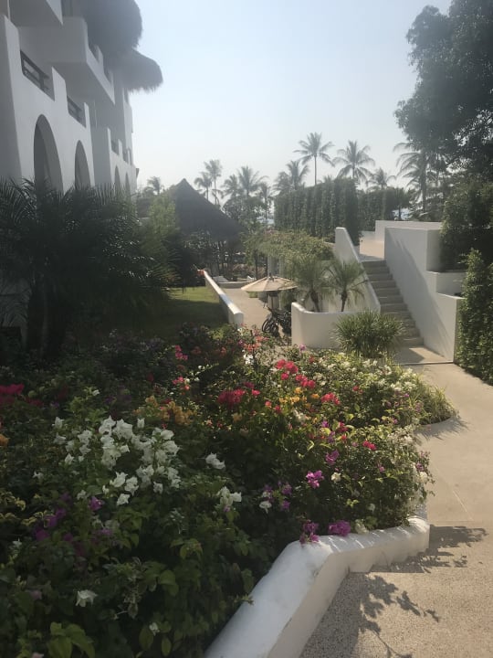 Gartenanlage Eden Beach Resort & Spa, A Lopesan Collection Hotel