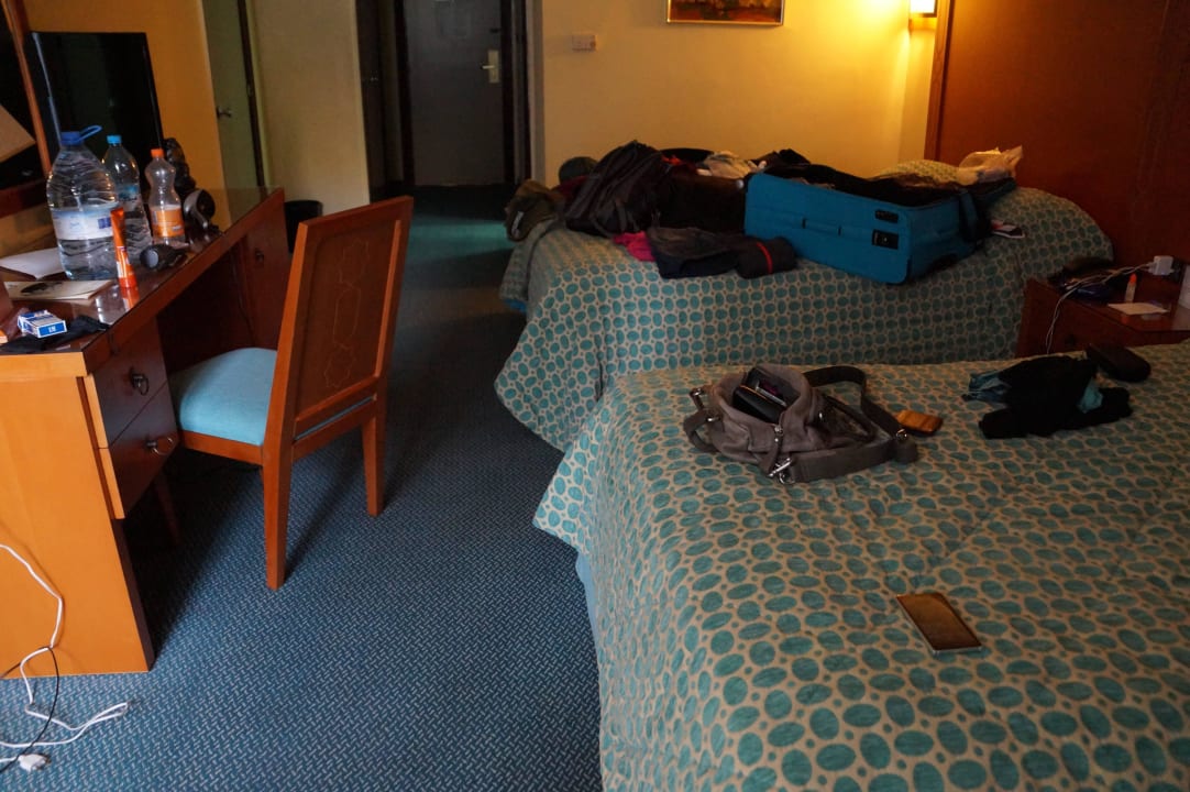 Groß, aber abgewohnt Hotel Pickalbatros Royal Mirage Fes