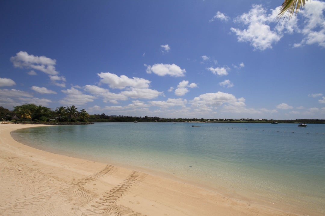 Strand Hotel Four Seasons Resort Mauritius at Anahita