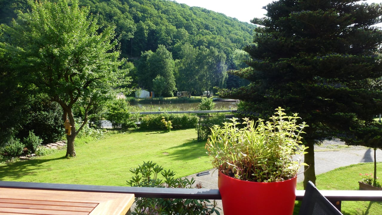 Blick von dr Terrasse Flux Biohotel im Werratal