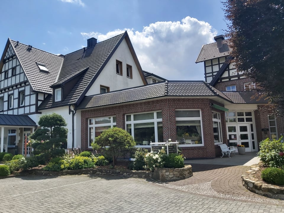 Außenansicht Ringhotel Landhotel Buller