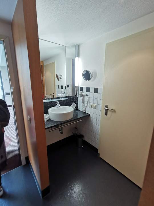 Zimmer Mövenpick Hotel Nürnberg Airport