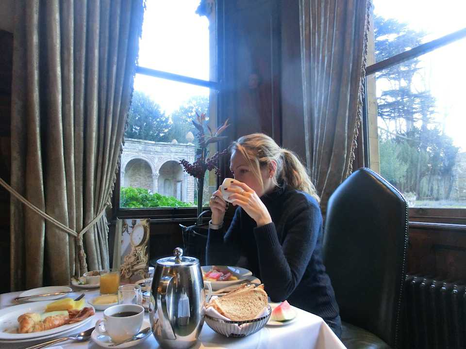 Blick vom Oak Room in den Garten Hotel Ettington Park