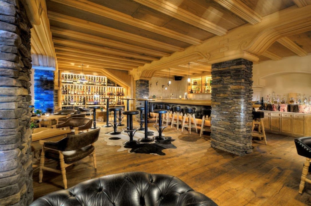 Cocktail Bar STROBLHOF Active Family SPA Resort