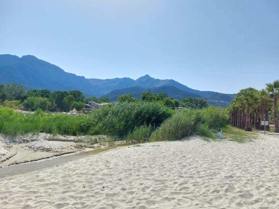 Strand Alexandra Golden Boutique - Adults only