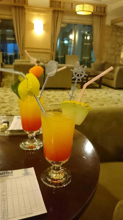 Gratis Cocktails Alba Queen Hotel