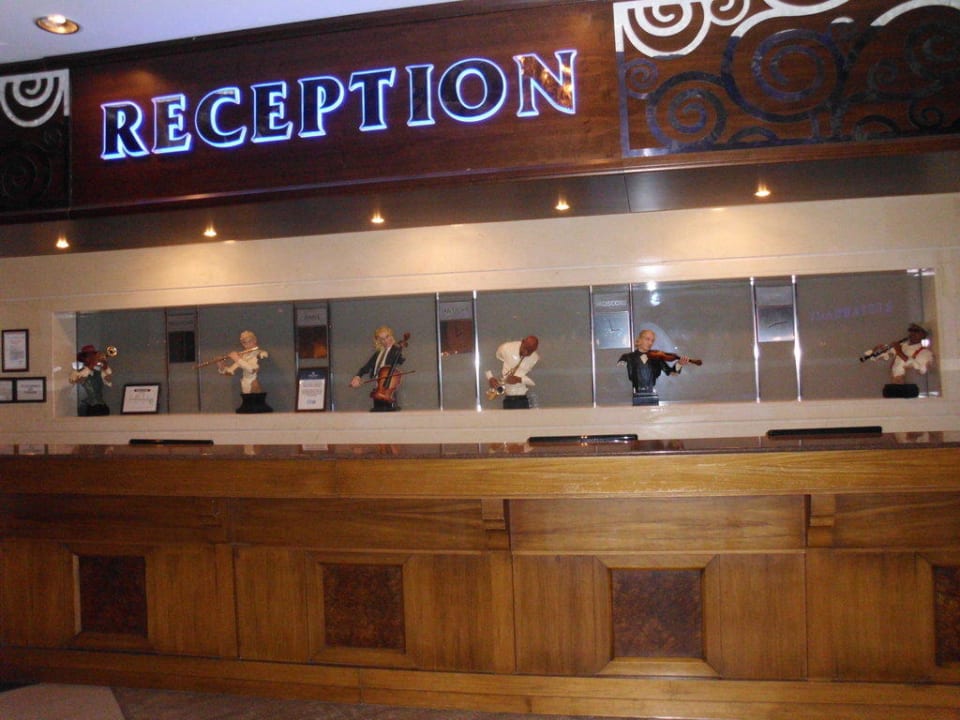 Rezeption  Crystal Paraiso Aqua Collection