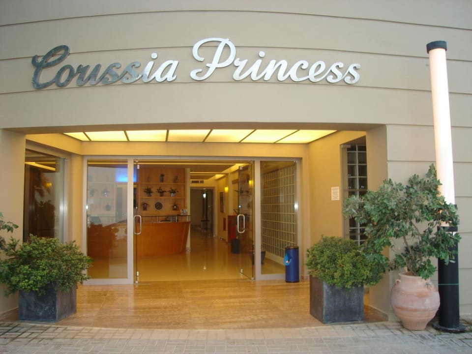 Eingangsbereich Hotel Corissia Princess
