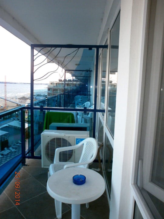 Balkonreihe - Balkon groß genug Hotel Glarus Beach