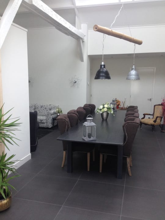 Frühstückstisch B&B De Dorsvloer