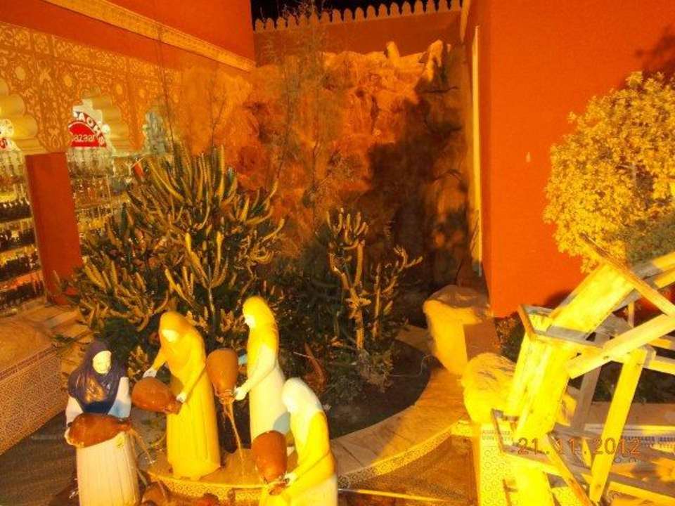 Der Wasserfall am Eingang Pickalbatros Alf Leila Wa Leila Resort - Neverland Hurghada