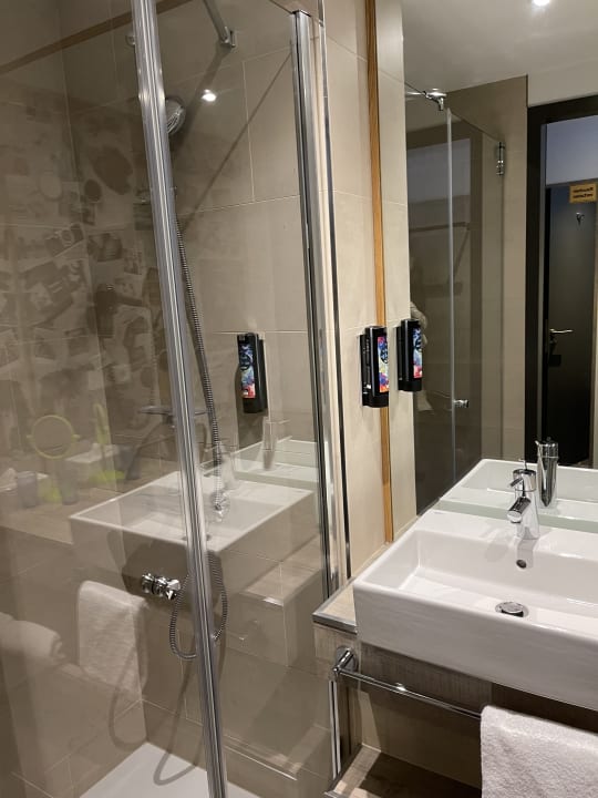 Zimmer Holiday Inn - the niu, Hide Berlin Friedrichshain