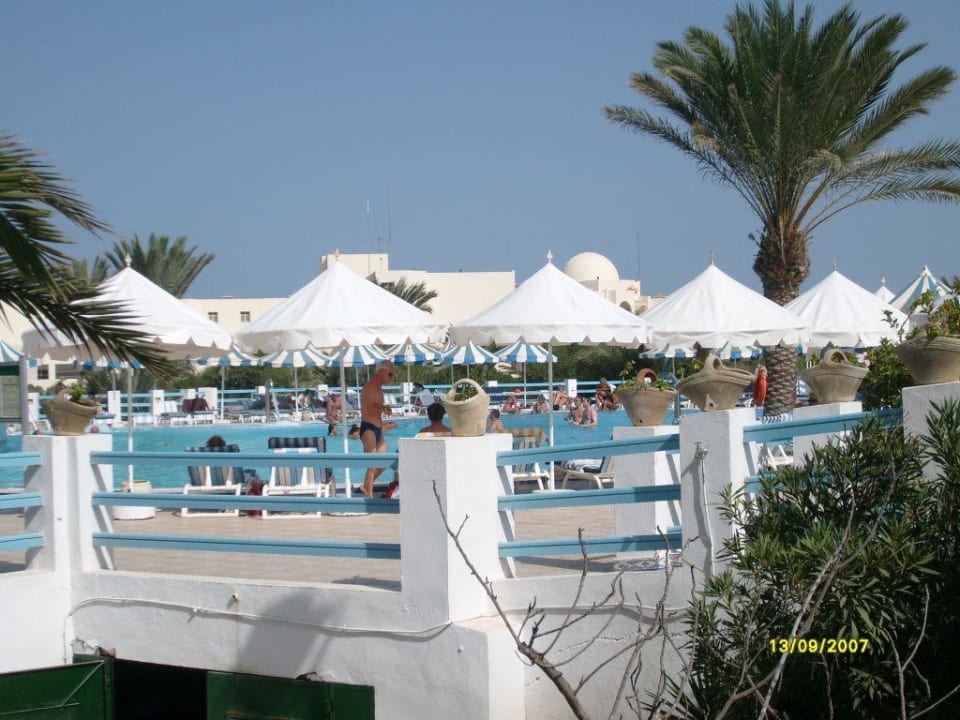 Pool Les Quatres Saisons & Thalasso Djerba