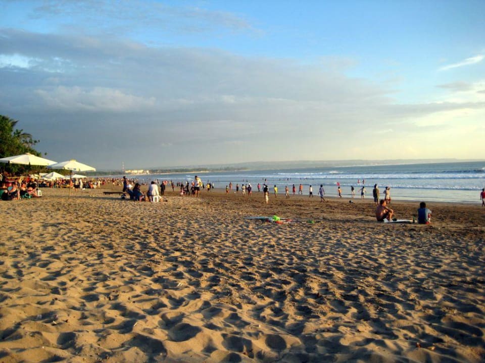 Strand in Legian Bali Mandira Beach Resort & Spa