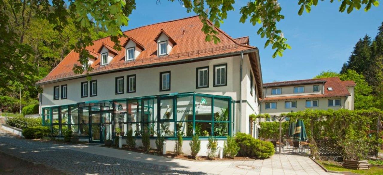 Herzlich Willkommen! Waldhotel Linzmühle