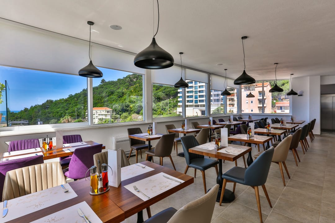 Gastro Hotel Lusso Mare by Aycon