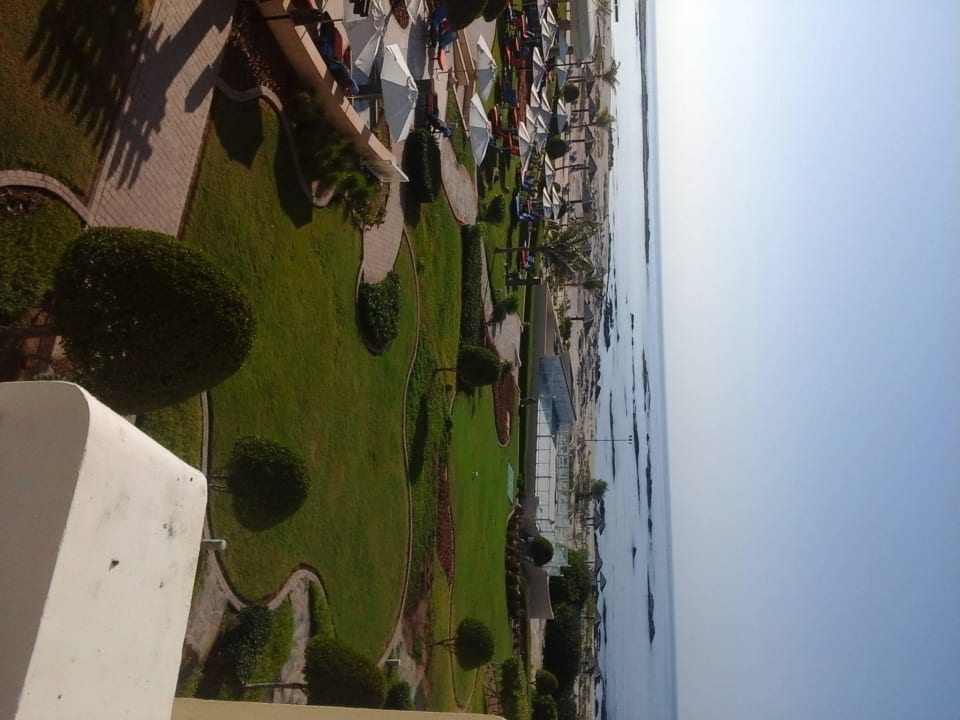 Garten mit Indischem Ozean Wyndham Garden Salalah Mirbat