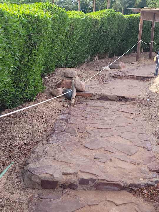 Strand Grand Halomy Megan