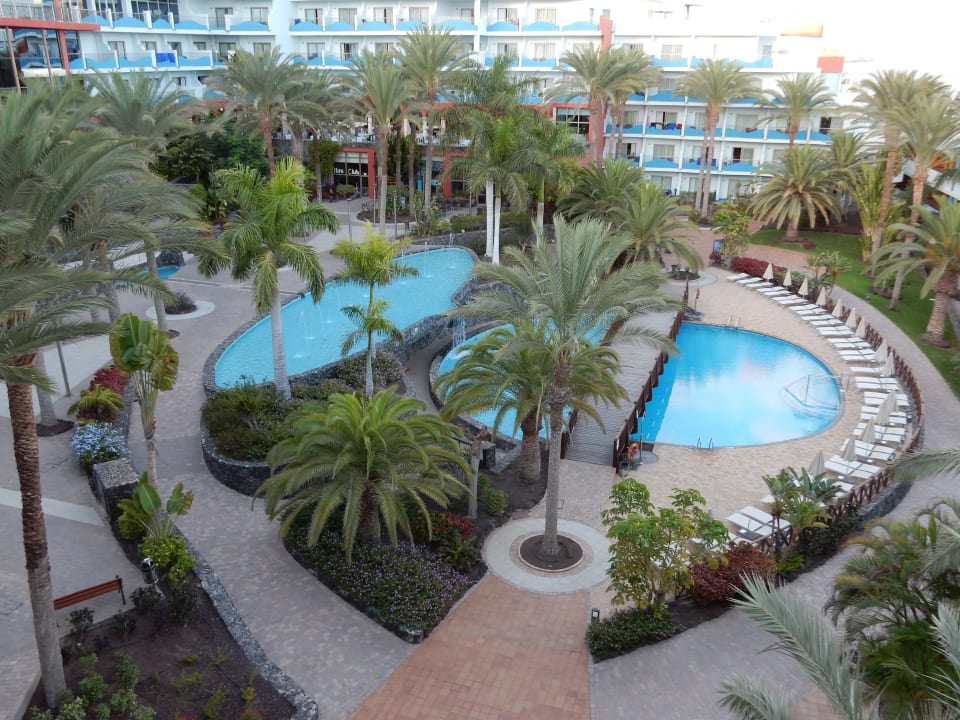 Pool R2 Pajara Beach