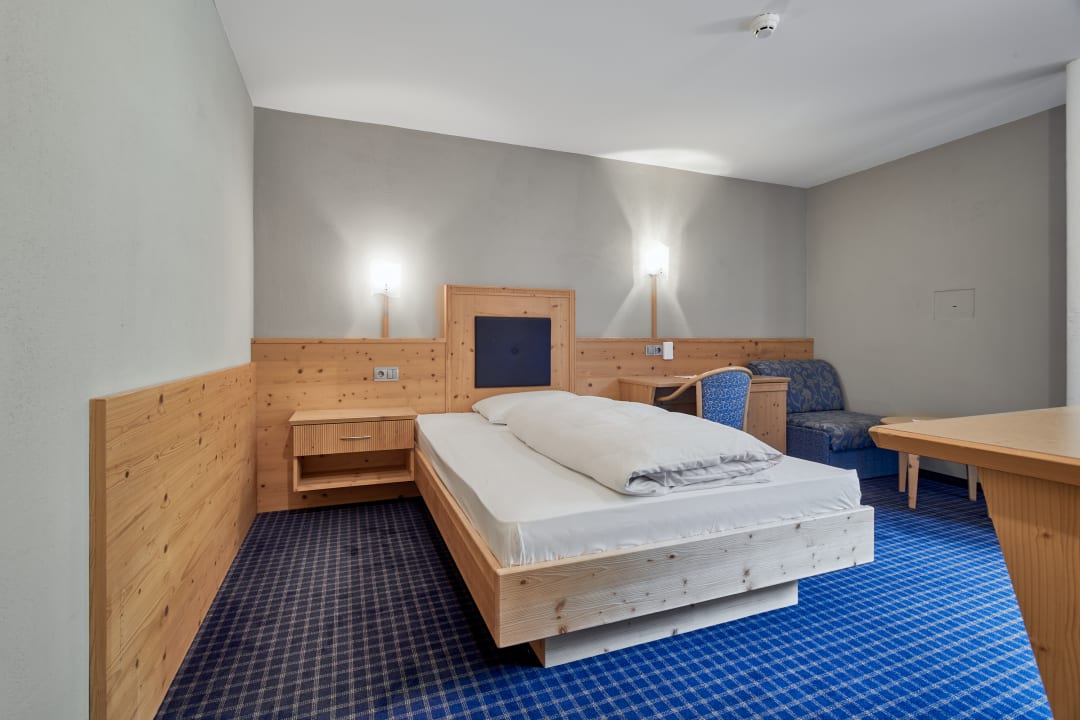 Zimmer feldthurnerhof vinum-natur-relax