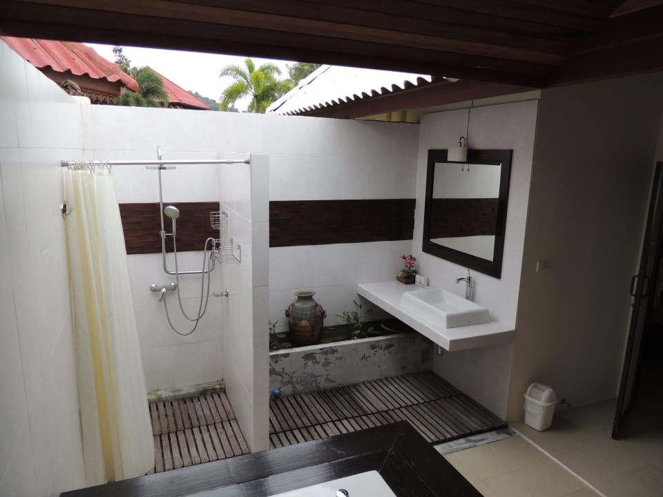 VIP Bungalow Open-Air Bad Long Bay Resort Koh Phangan