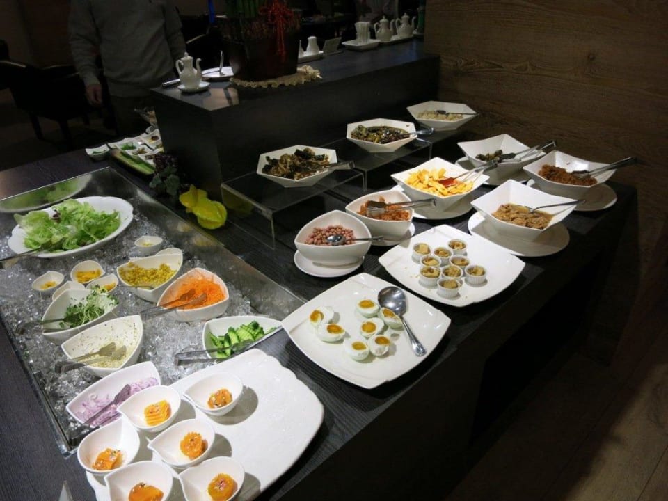 Frühstück Simple + Hotel