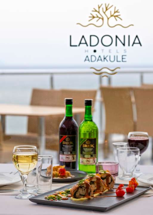 Gastro Ladonia Hotels Adakule