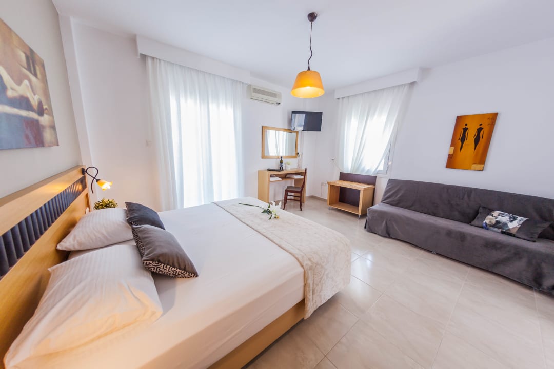 Zimmer Hotel Sarantis