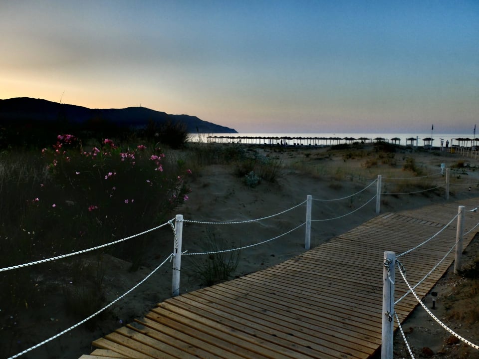 Strand Anemos Luxury Grand Resort