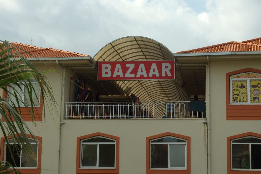 Ausblick von unserem Balkon FUN&SUN Smart Hane Sun Hotel