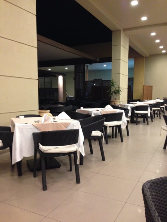 Sitzmöglichkeiten außen Astir Odysseus Kos Resort & Spa