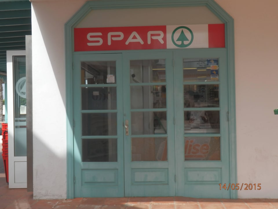 Supermarkt in Hotelnähe Apartamentos LIVVO Morromar