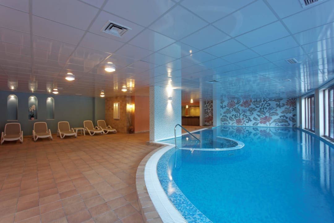 Indoor swimming pool Hotel Kristal