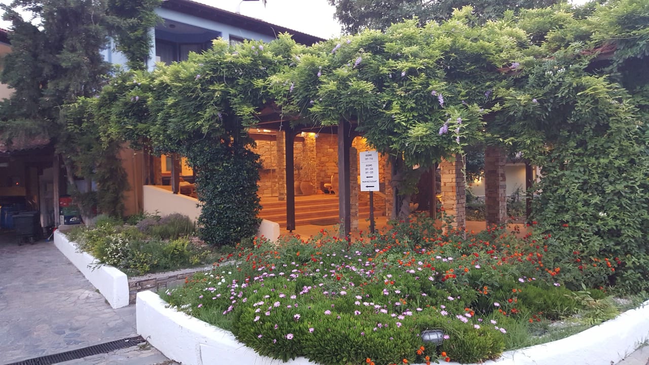 Gartenanlage Anthemus Sea Beach Hotel & Spa