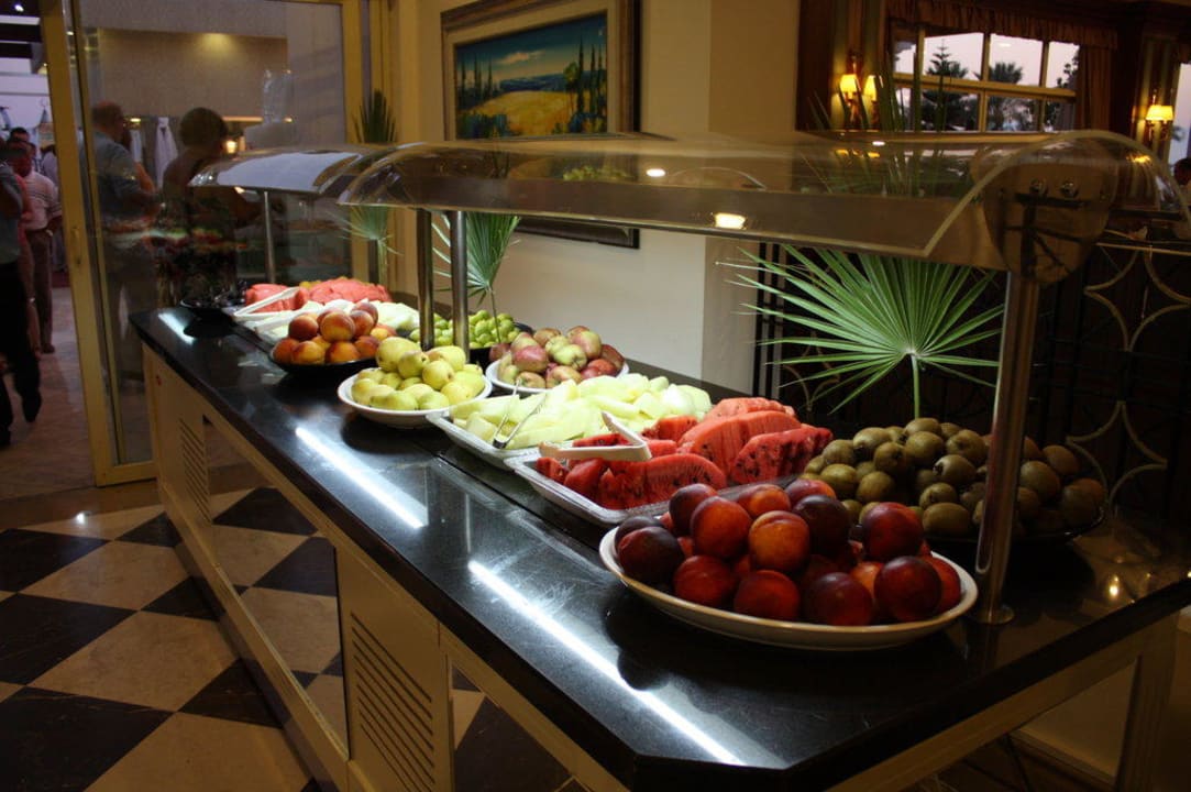 Фрукты Hotel Delphin Diva