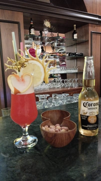 Gastro Side Royal Palace Hotel & Spa