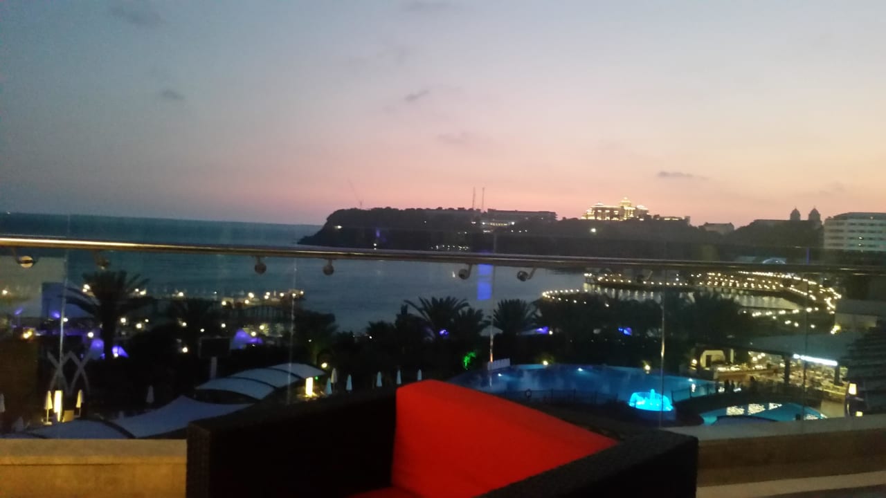 Ausblick Lobbybalkon Granada Luxury Okurcalar