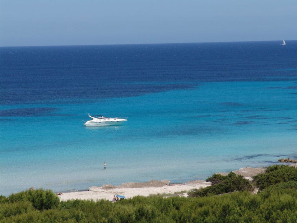 Stand und Meer /Blick vom Hotelzimmer Hipotels Bahia Grande